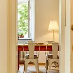 Neu!!! Moselbleibe Uferallee *