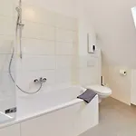 Neu!!! Moselbleibe Uferallee