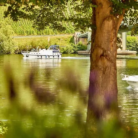 Neu!!! Moselbleibe Uferallee *