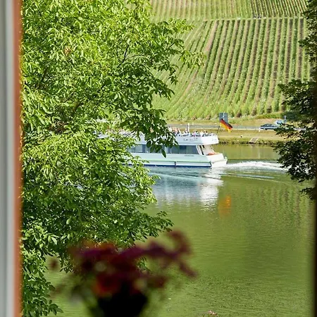 Appartement Neu!!! Moselbleibe Uferallee Commune fusionnée de Bernkastel-Kues