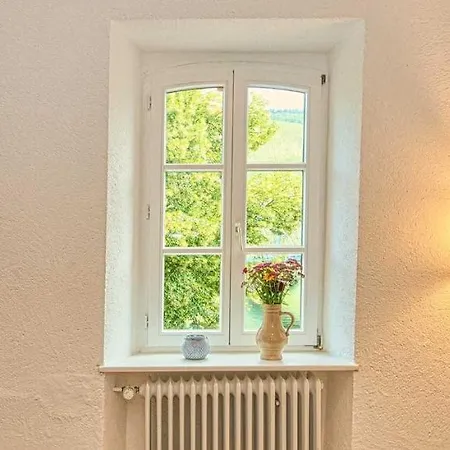 Neu!!! Moselbleibe Uferallee * Bernkastel-Kues