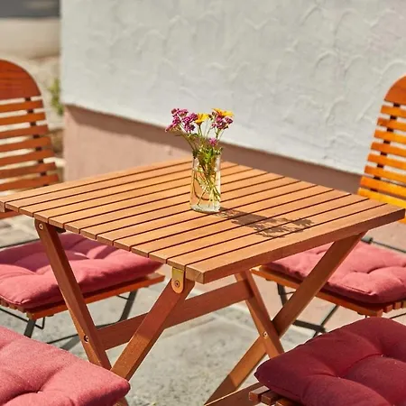 Neu!!! Moselbleibe Uferallee Commune fusionnée de Bernkastel-Kues
