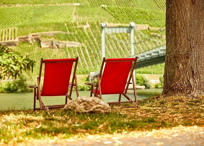 Neu!!! Moselbleibe Uferallee