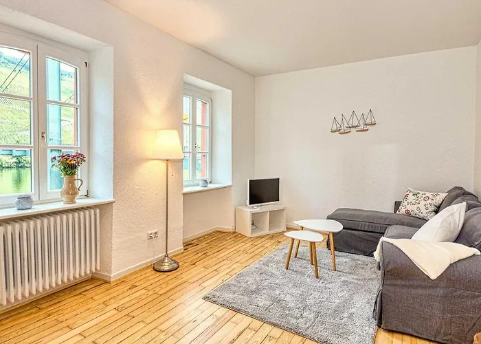 アパート Neu!!! Moselbleibe Uferallee *