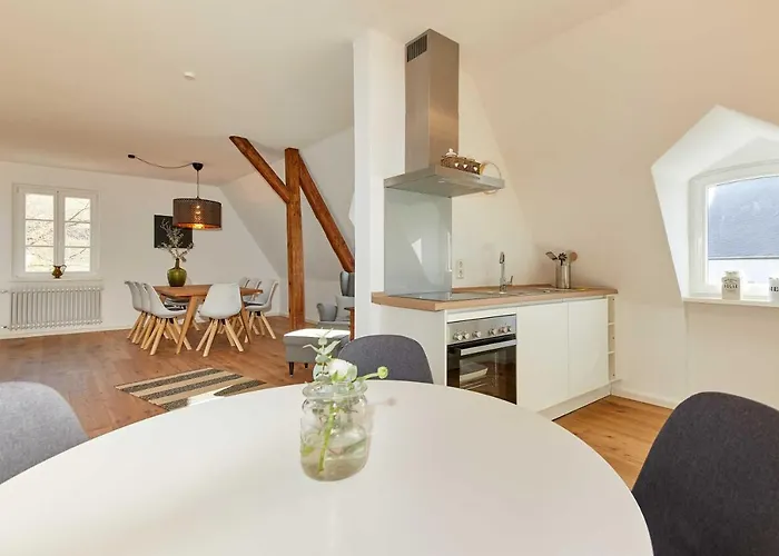 アパート Neu!!! Moselbleibe Uferallee ベルンカステル・クース