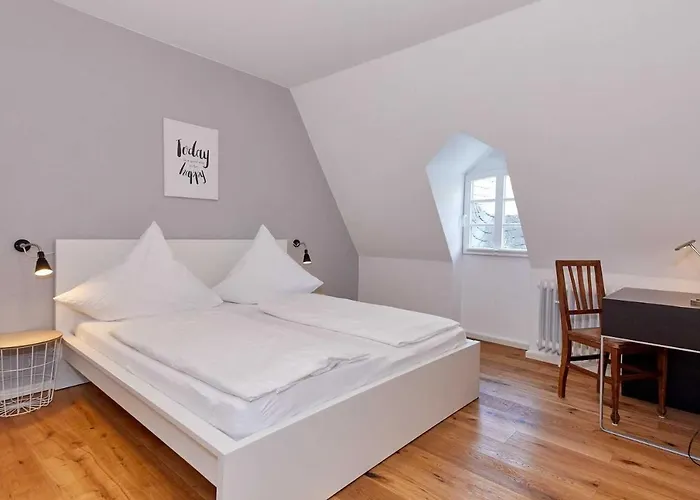 Neu!!! Moselbleibe Uferallee 베른카슈텔쿠에스