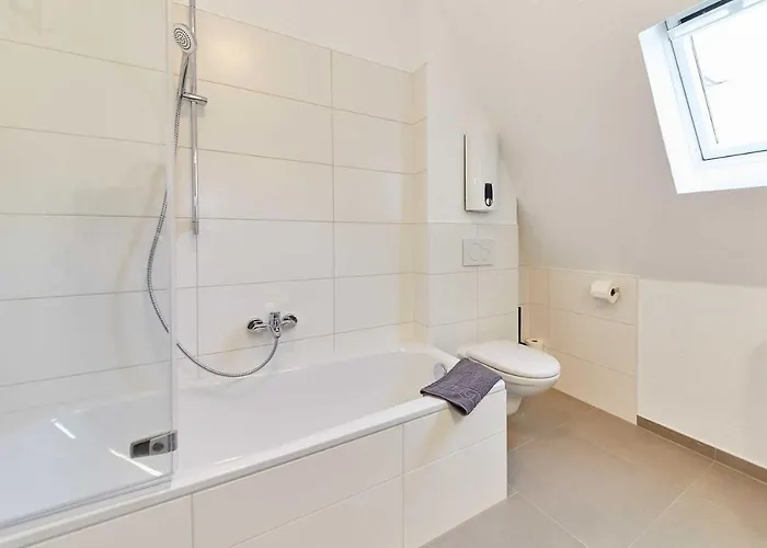 Neu!!! Moselbleibe Uferallee