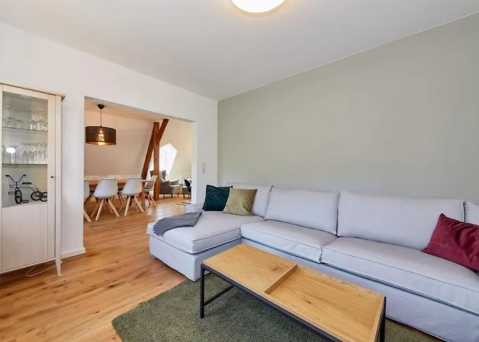 Neu!!! Moselbleibe Uferallee